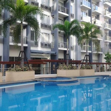 One Palm Tree Villas Close To Manila Airport - Terminal 3 Kültér fotó